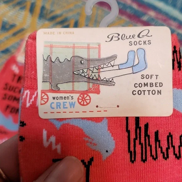 ⭐4/$20 Blue Q dolphin crew socks NWT - Picture 3 of 5